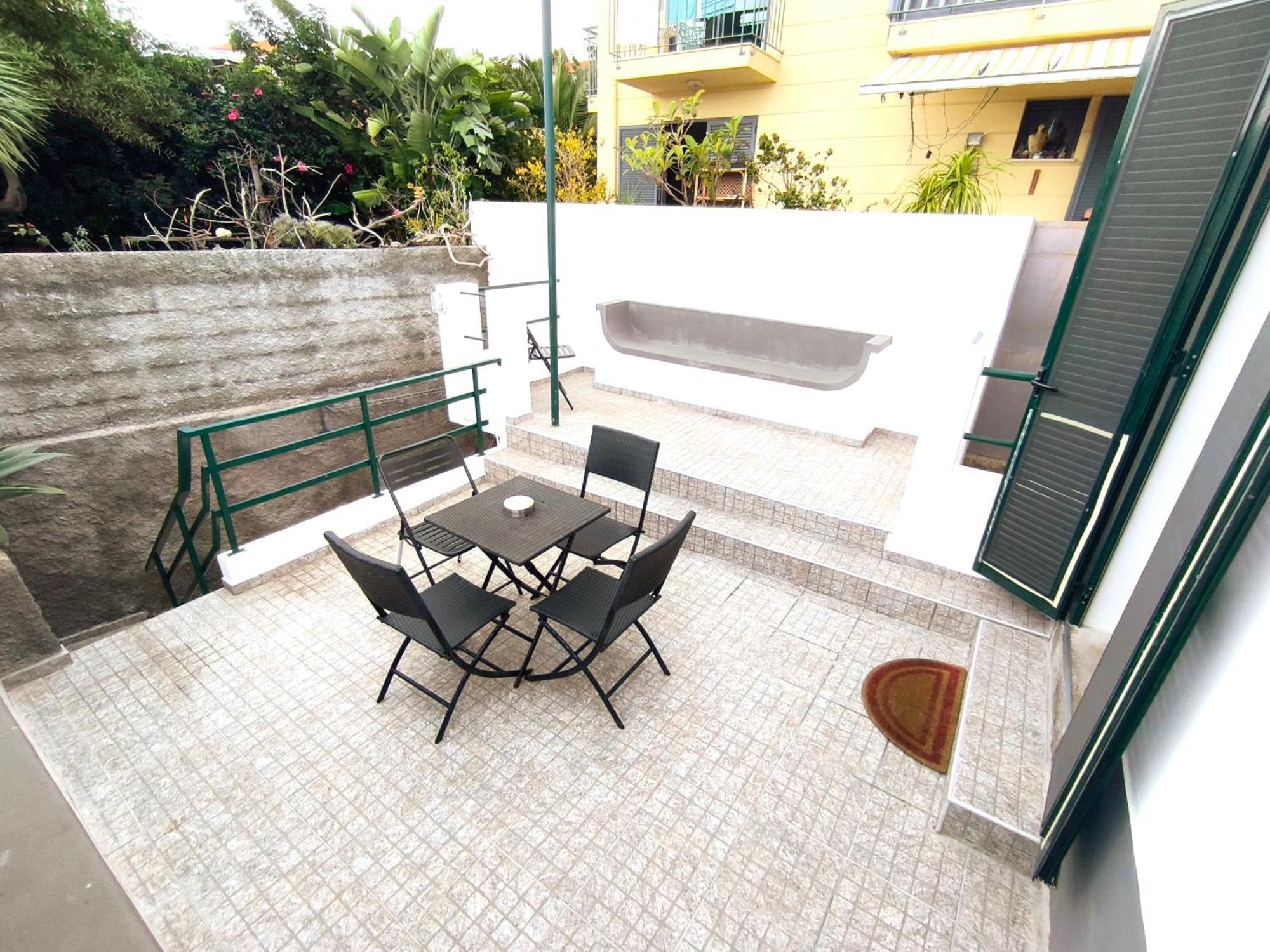 فيلا Tiny House فونشال المظهر الخارجي الصورة